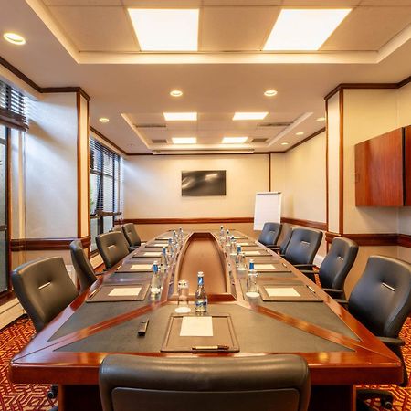 Kigali Serena Hotel Bagian luar foto