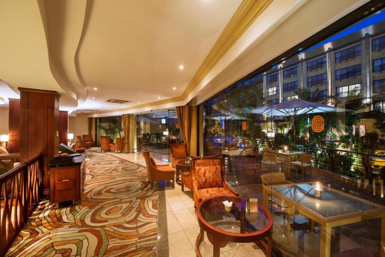Kigali Serena Hotel Bagian luar foto
