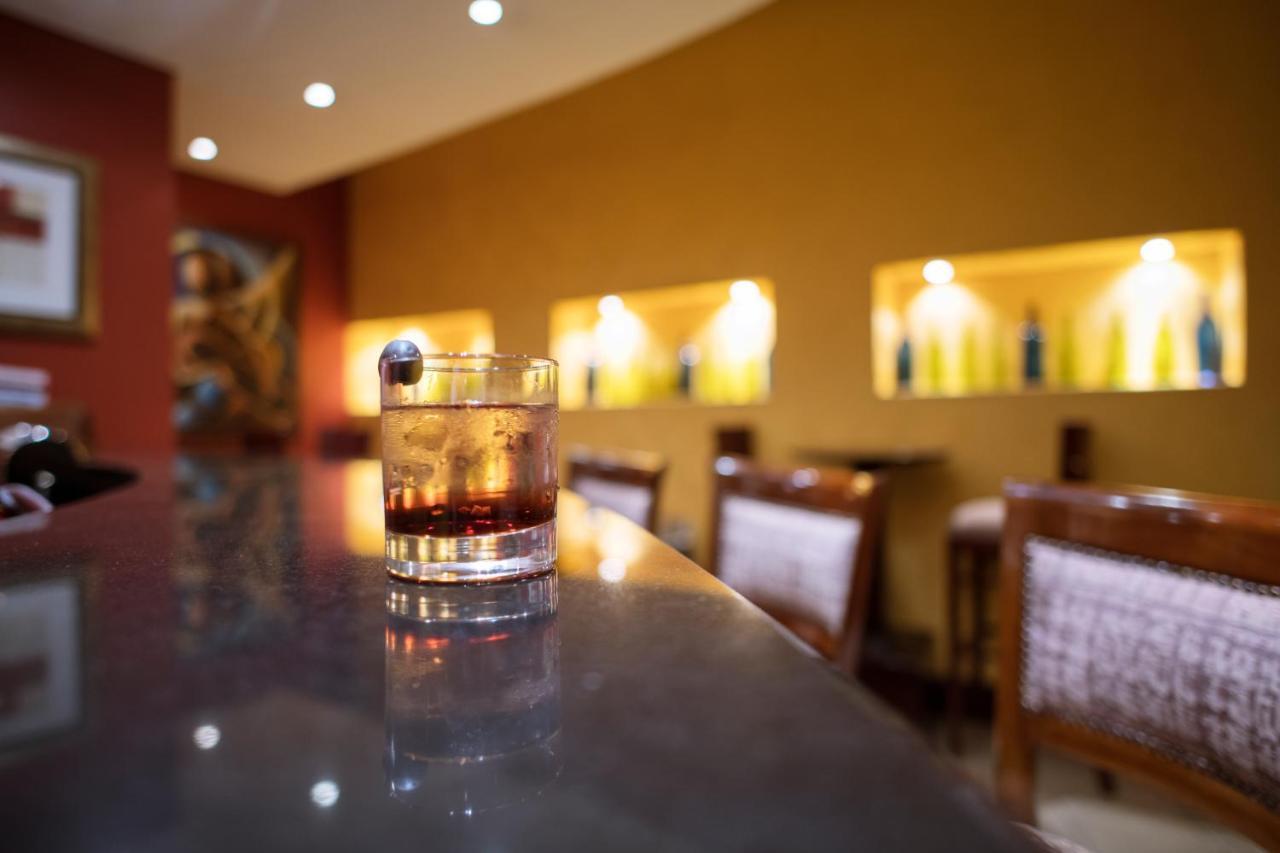 Kigali Serena Hotel Bagian luar foto