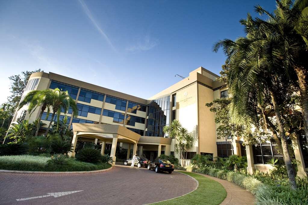 Kigali Serena Hotel Bagian luar foto