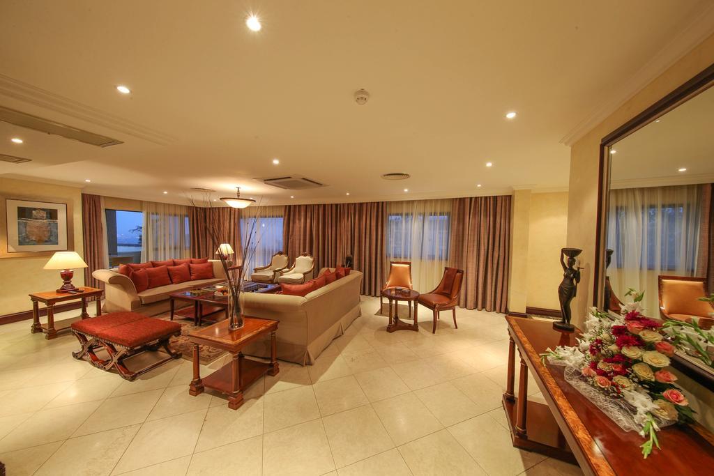 Kigali Serena Hotel Bagian luar foto